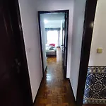 Lisbon Spacious T2 In Damaia, Lisbon