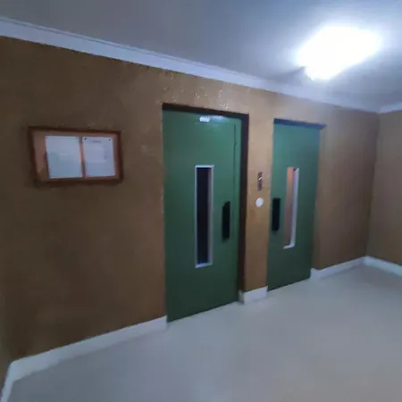 Lisbon Spacious T2 In Damaia, Lisbon Apartment Amadora