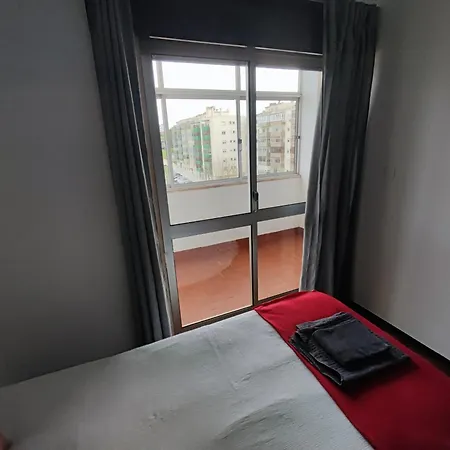 Lisbon Spacious T2 In Damaia, Lisbon Apartment Amadora